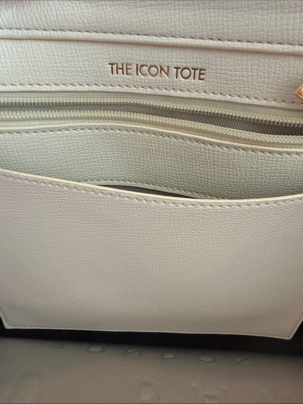 Ted Baker Light Baby Pink Embossed Logo Tote - Picture 4 of 4